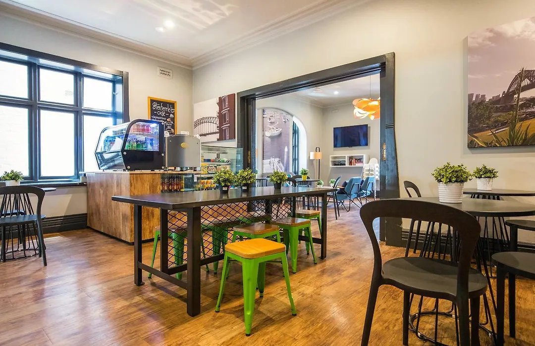 Glenferrie Lodge-1