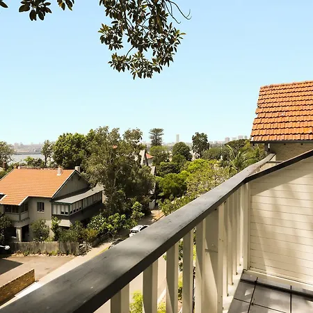 Glenferrie Lodge-2